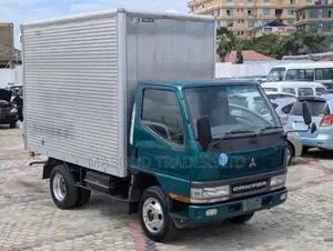 Mitsubishi Canter 4d33