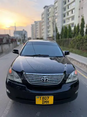 Toyota Harrier 2005 Black