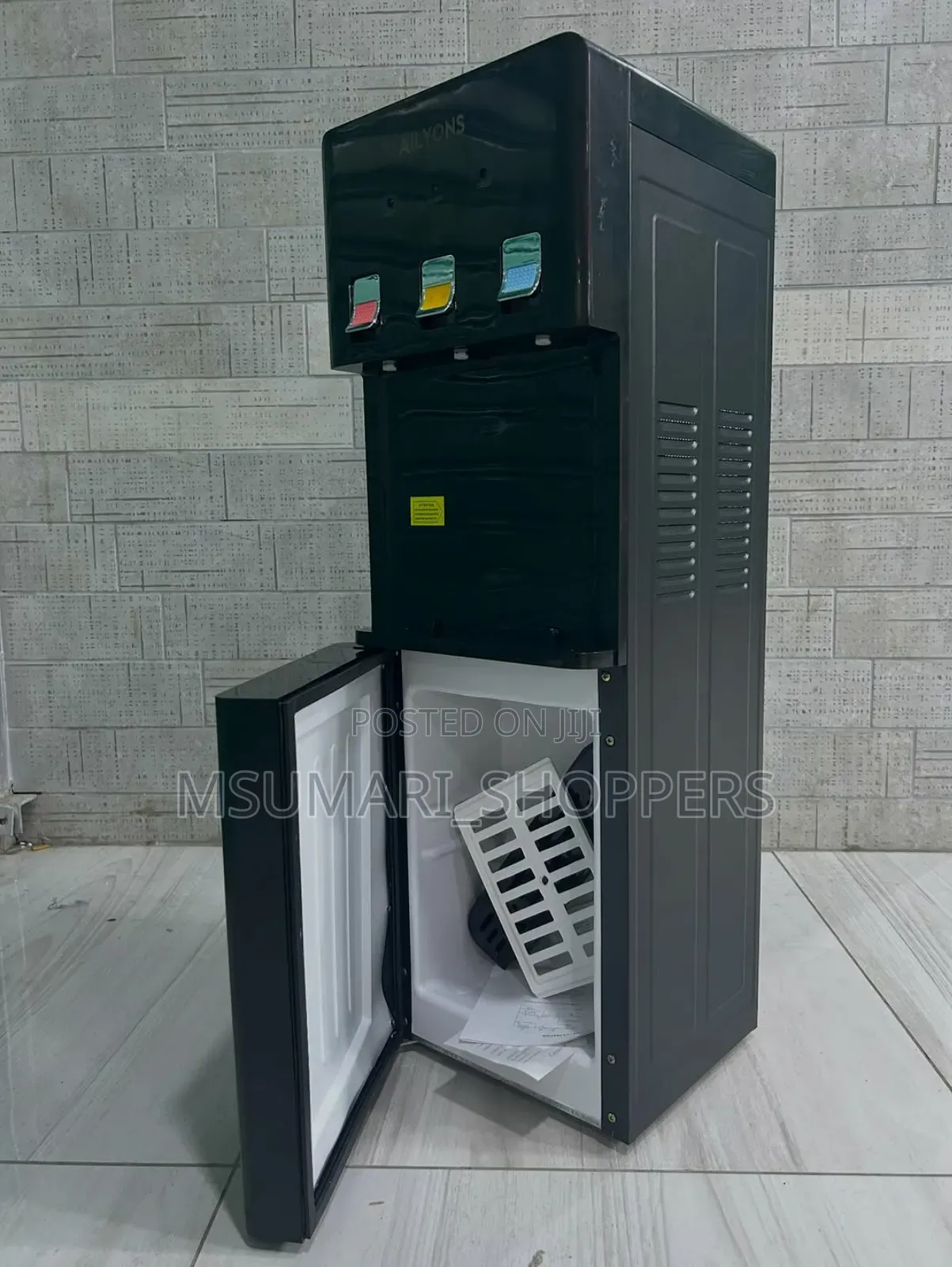 Kwa Matumizi Ya Ofisini Na Nyunbani , Water Dispenser ( Maji Baridi