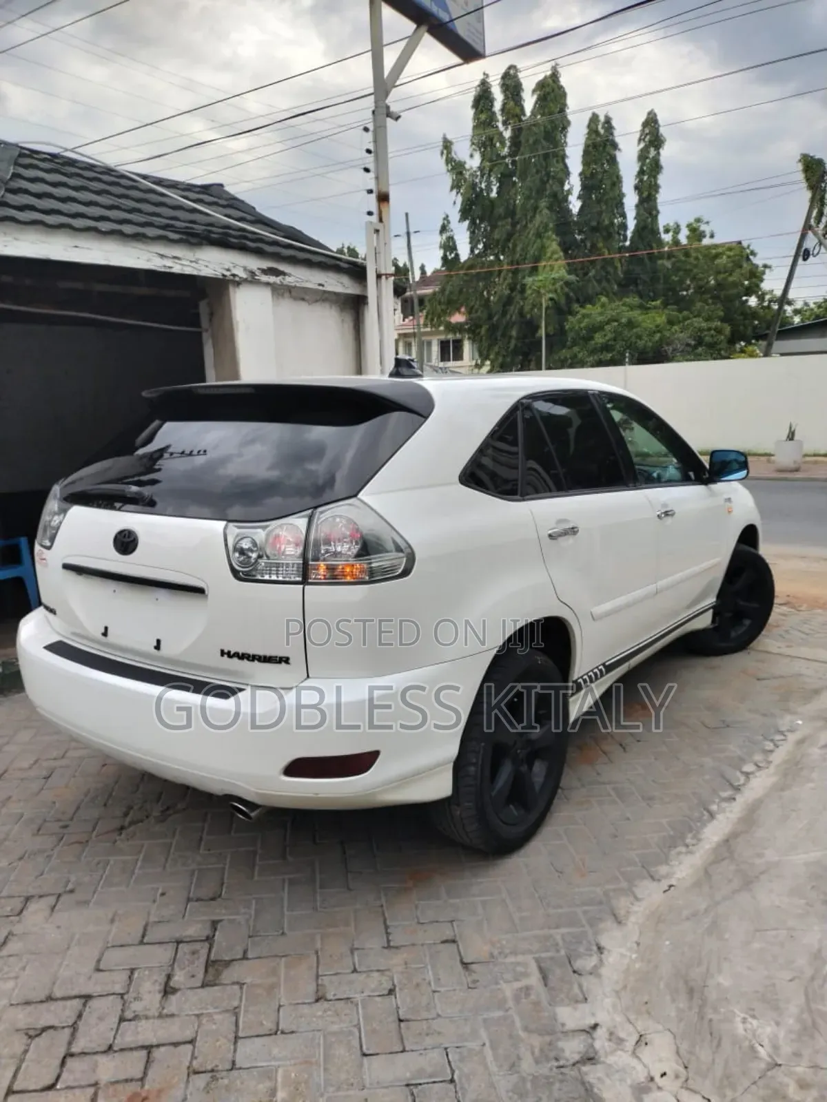Toyota Harrier 2.4 2007 White