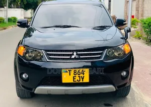 Mitsubishi Outlander 2010 Black