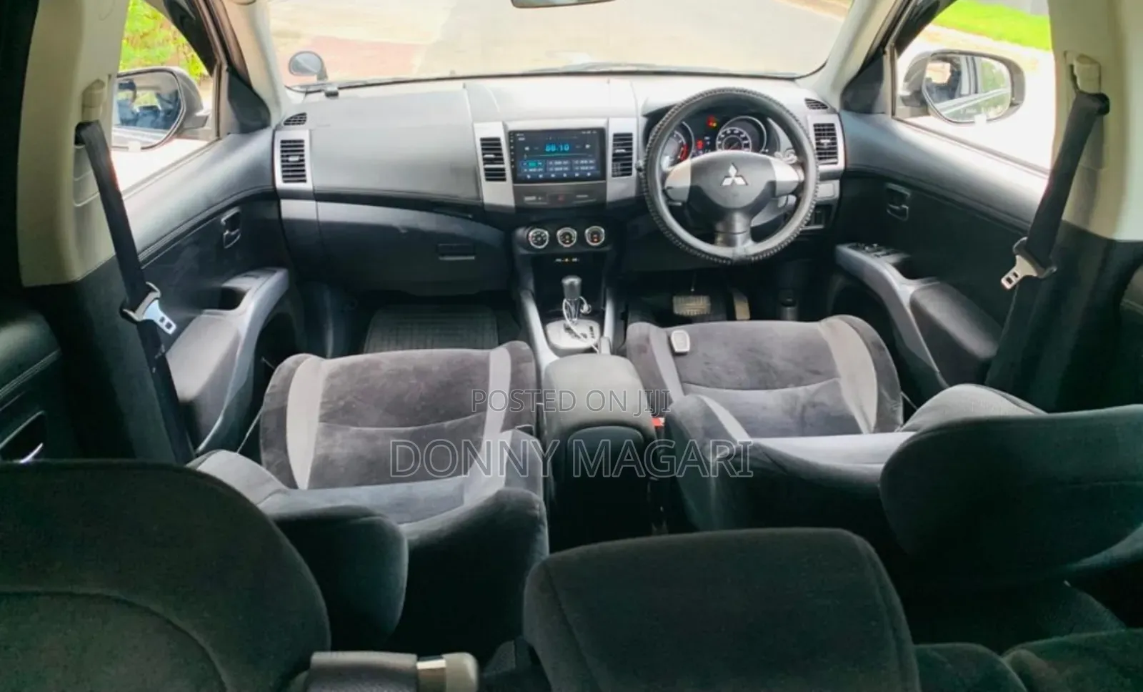 Mitsubishi Outlander 2010 Black