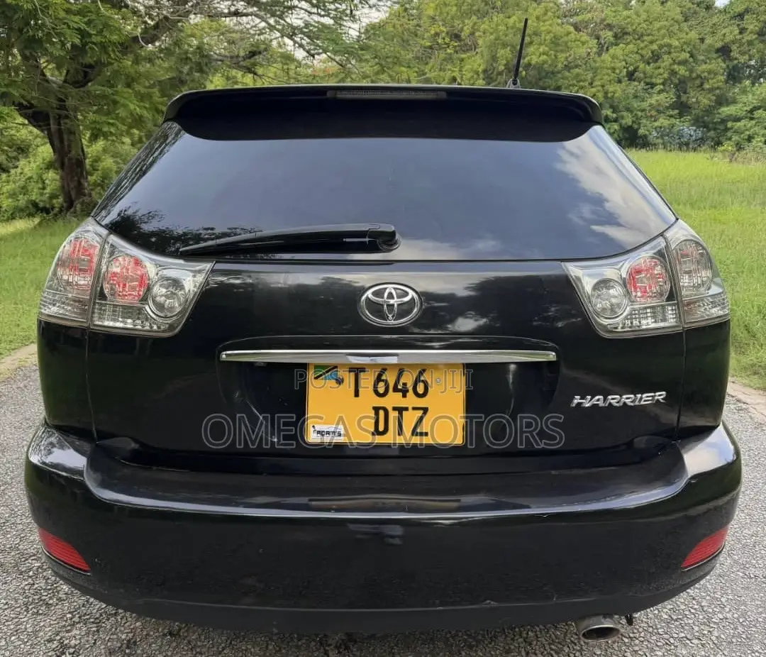 Toyota Harrier 2.4 2007 Black