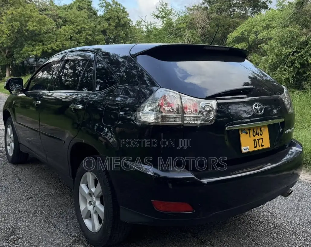 Toyota Harrier 2.4 2007 Black