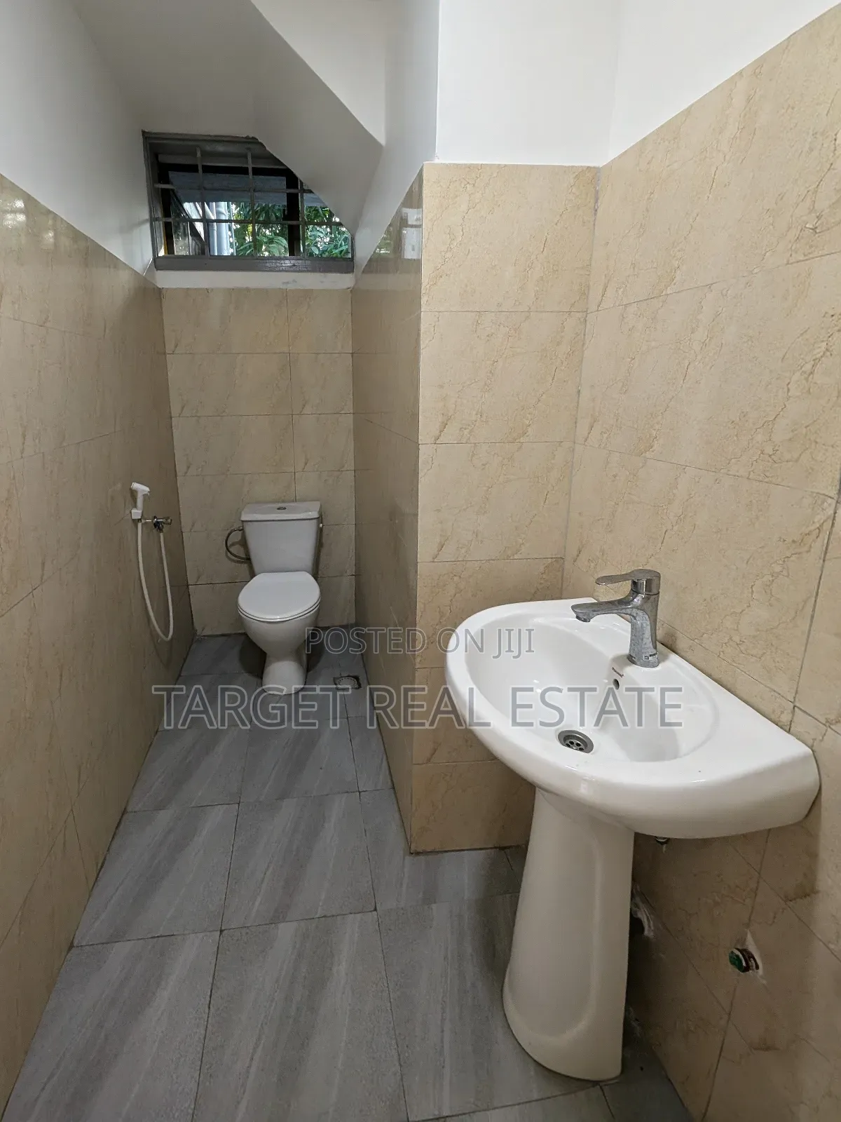 7bdrm Villa in Masaki for rent