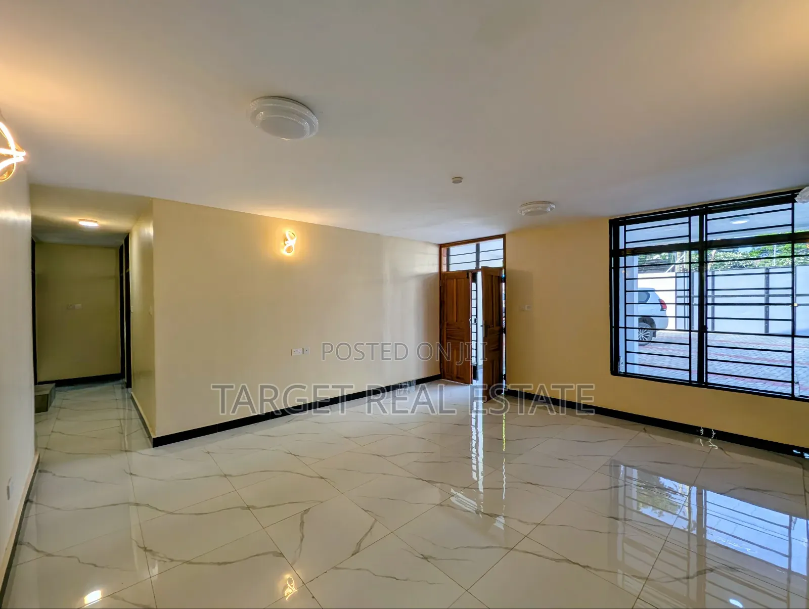7bdrm Villa in Masaki for rent