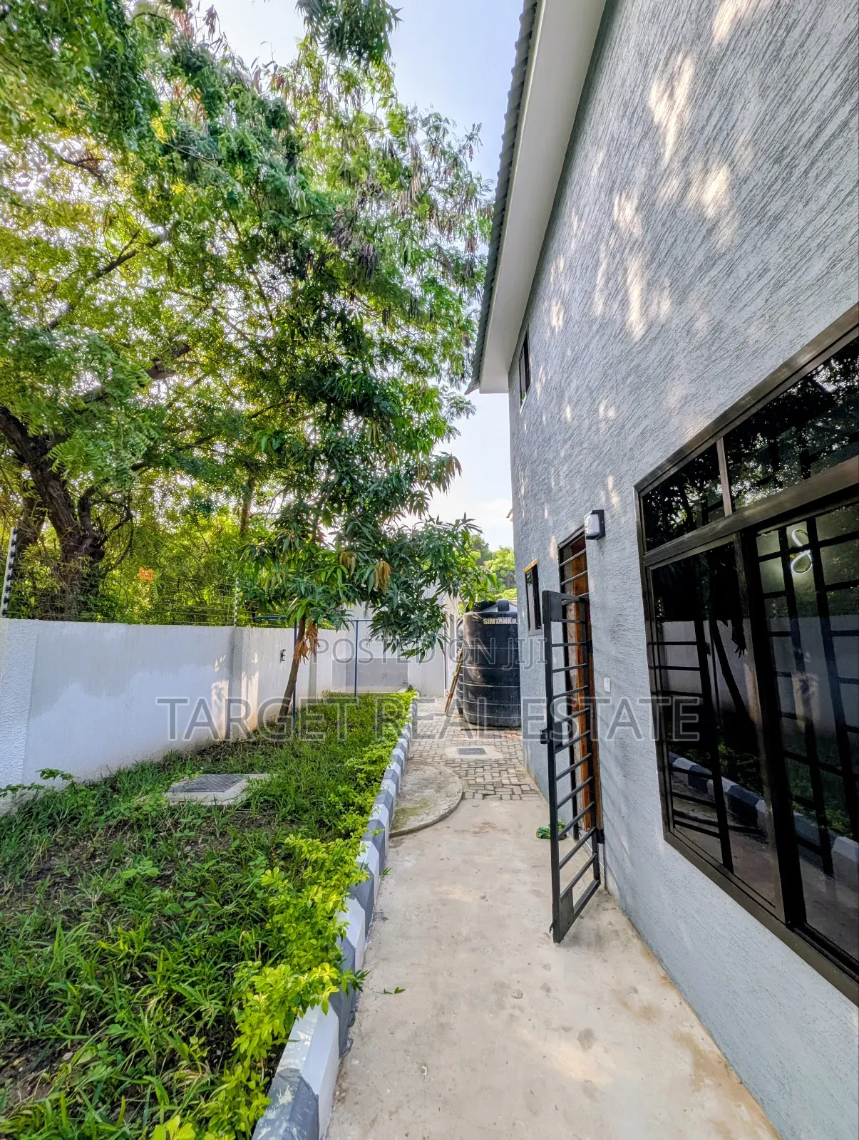 7bdrm Villa in Masaki for rent