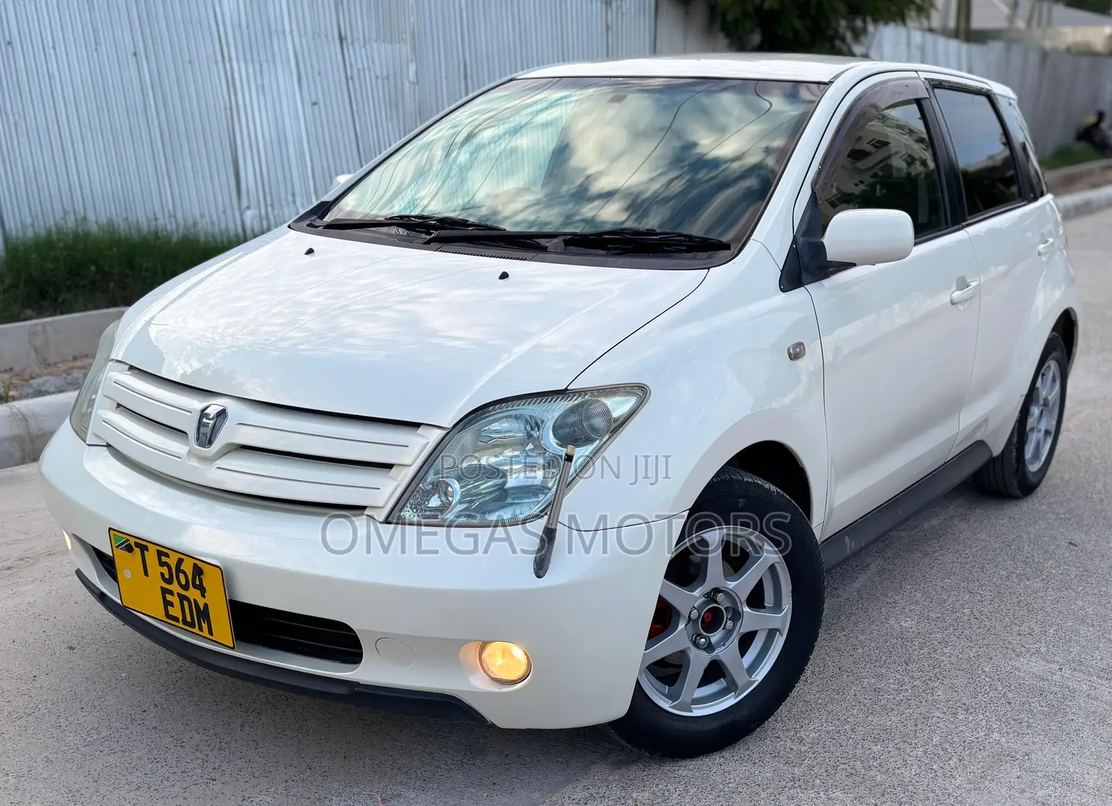 Toyota IST 2003 Pearl