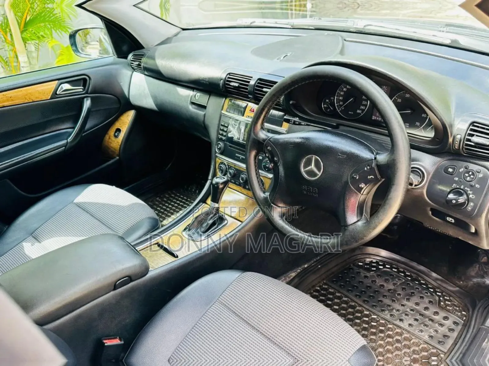 Mercedes-Benz C-Class 2006 Black