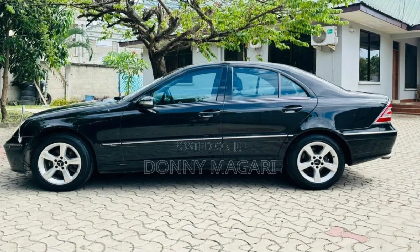Mercedes-Benz C-Class 2006 Black