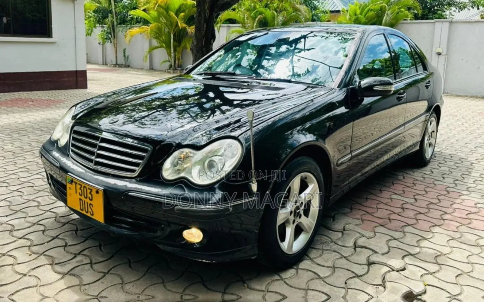 Mercedes-Benz C-Class 2006 Black