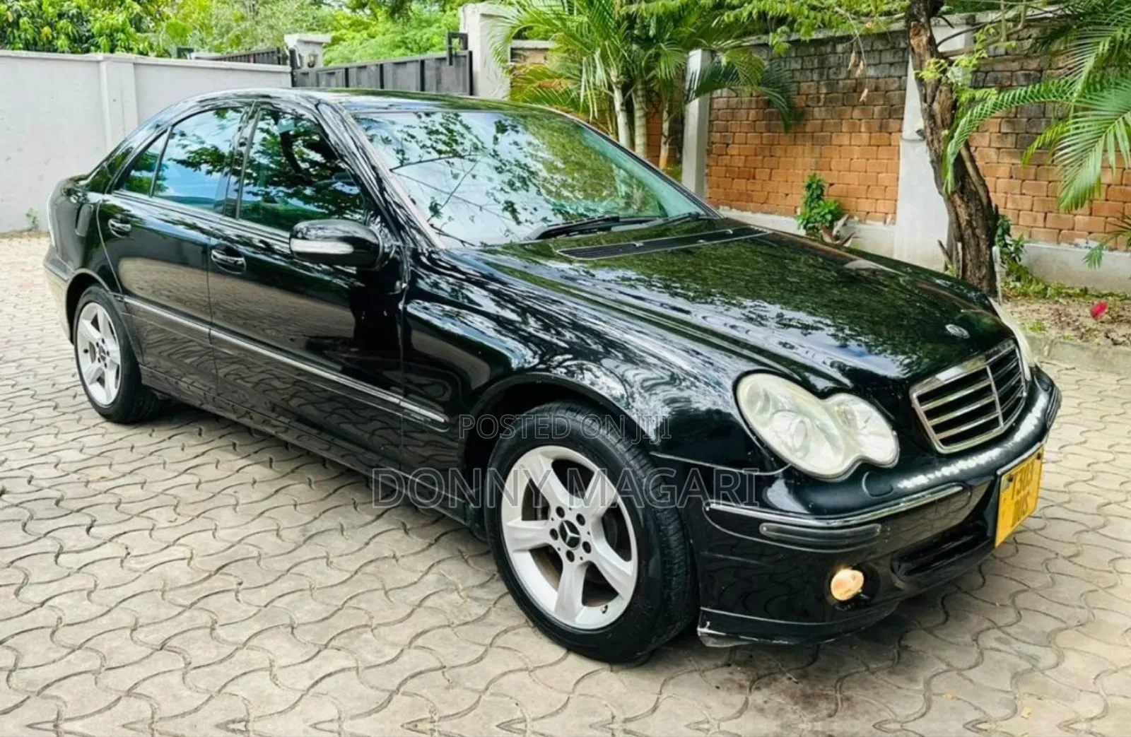 Mercedes-Benz C-Class 2006 Black
