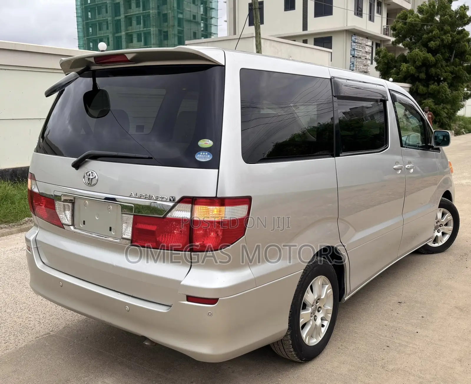 Toyota Alphard 2.4 Petrol FWD 2005 Black
