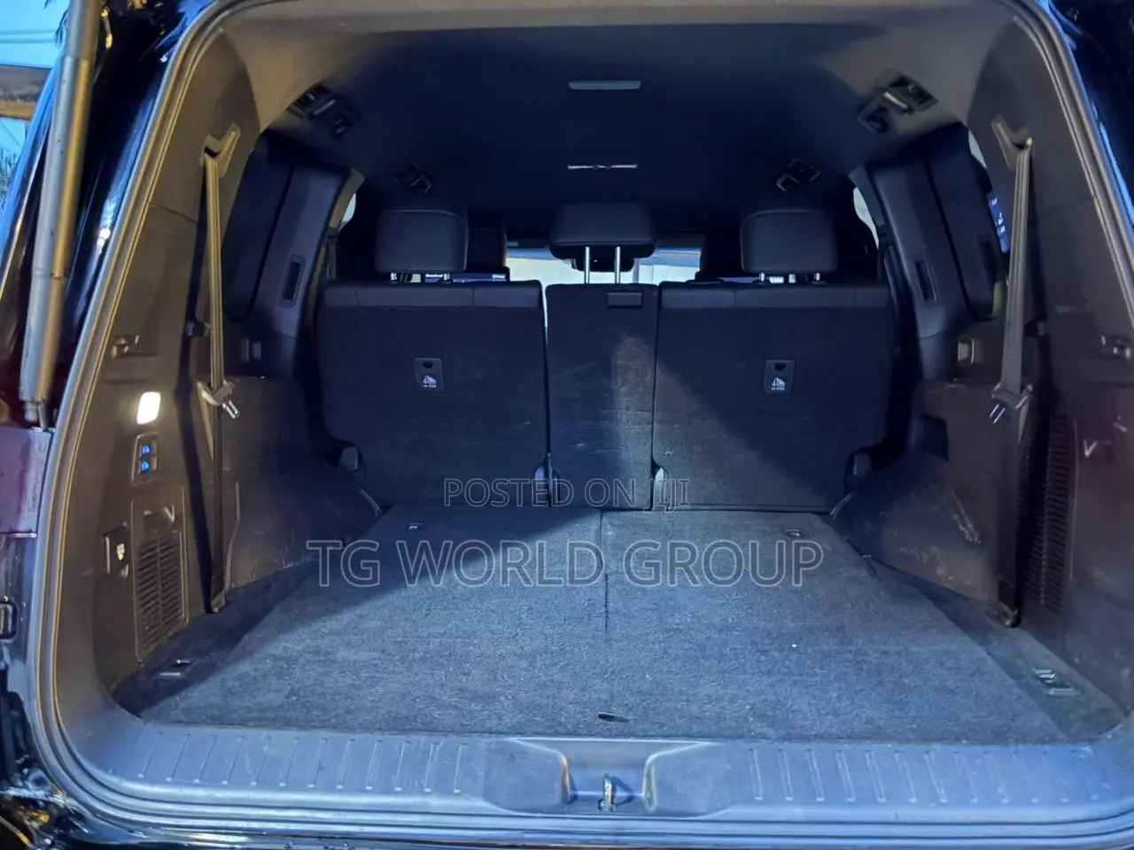 Toyota Land Cruiser LC300 2023 Black