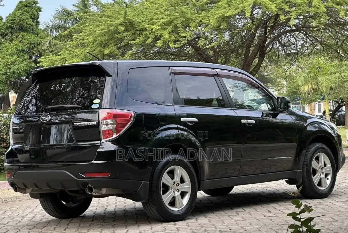 Subaru Forester 2012 Matt Black