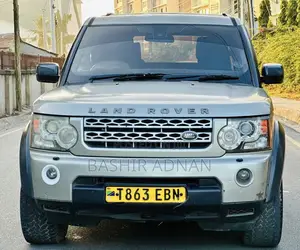 Land Rover Discovery 2011 Silver