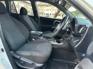 Toyota RAV4 2005 White