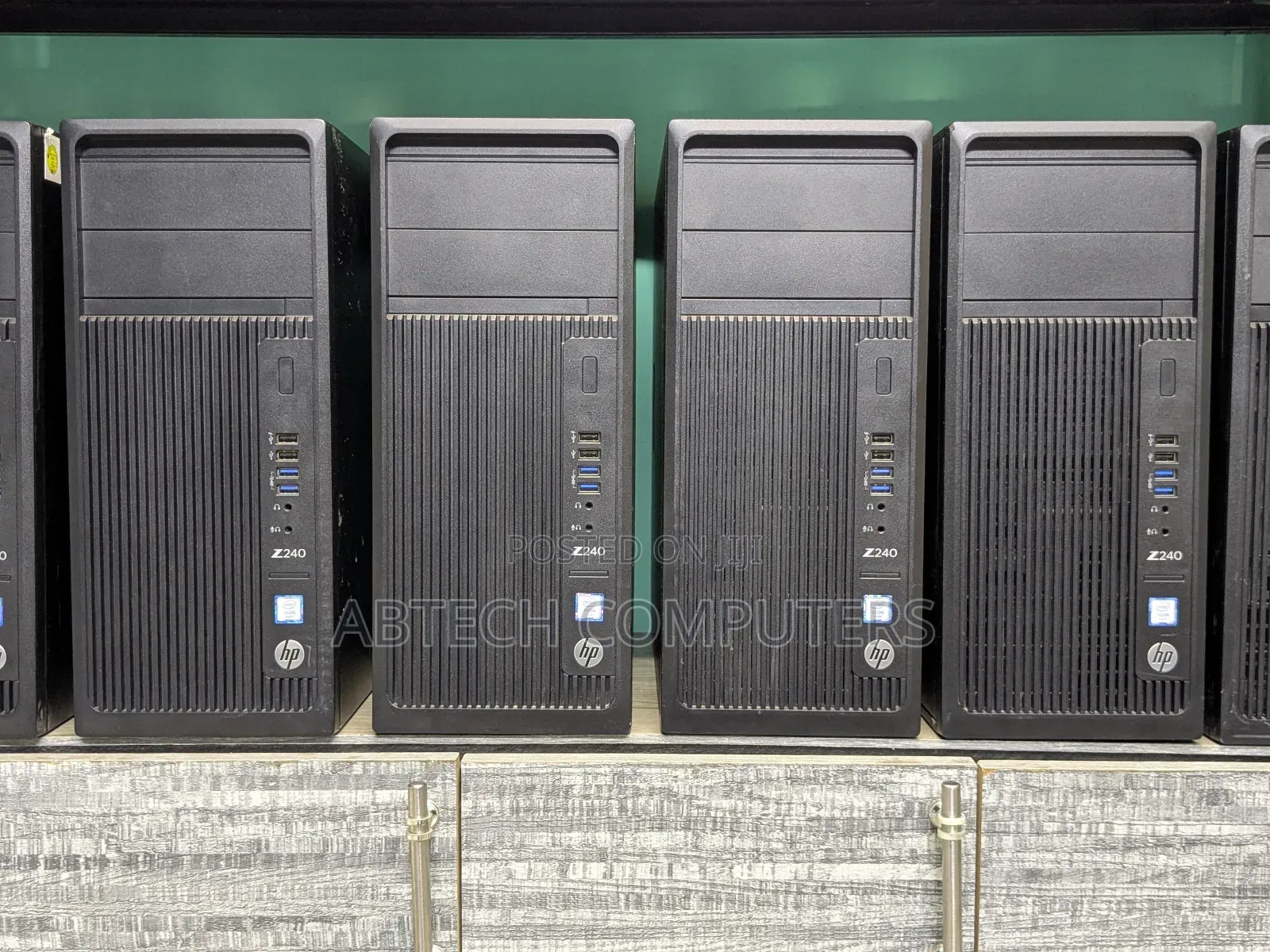 Desktop Computer HP Z240 8GB Intel Xeon HDD 500GB