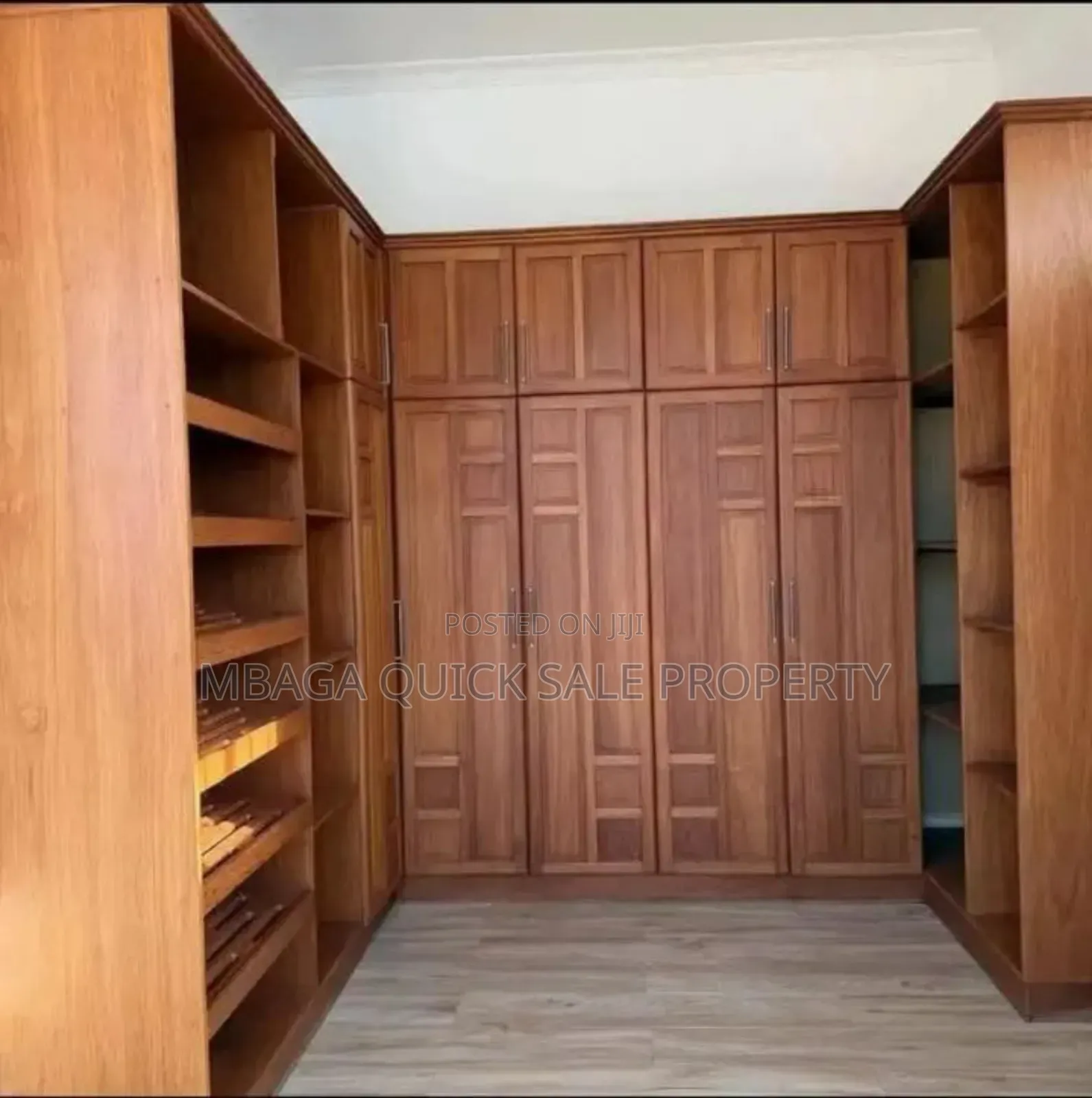 4bdrm House in Oyster Bay for sale