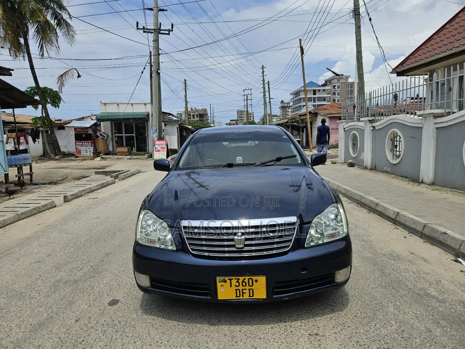 Toyota Crown 2006 Blue