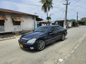 Toyota Crown 2006 Blue
