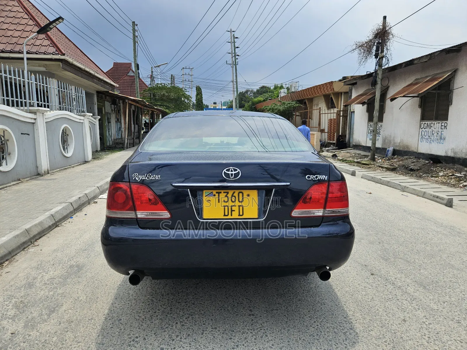 Toyota Crown 2006 Blue