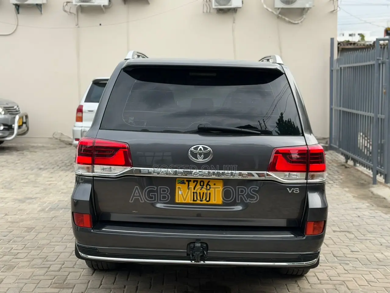 Toyota Land Cruiser 2012 Gray