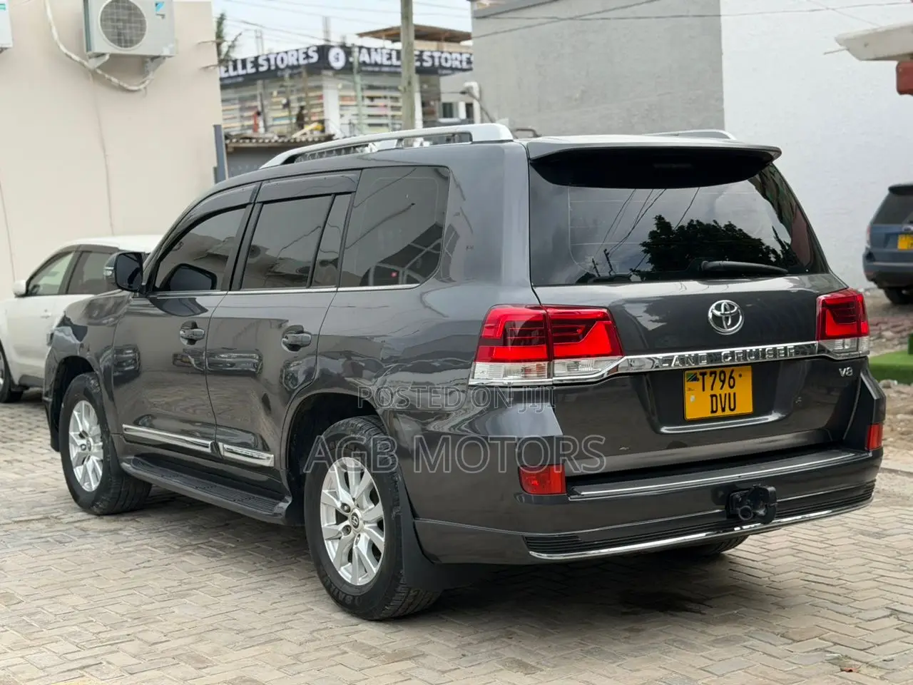 Toyota Land Cruiser 2012 Gray