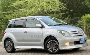 Toyota IST 2004 Gray