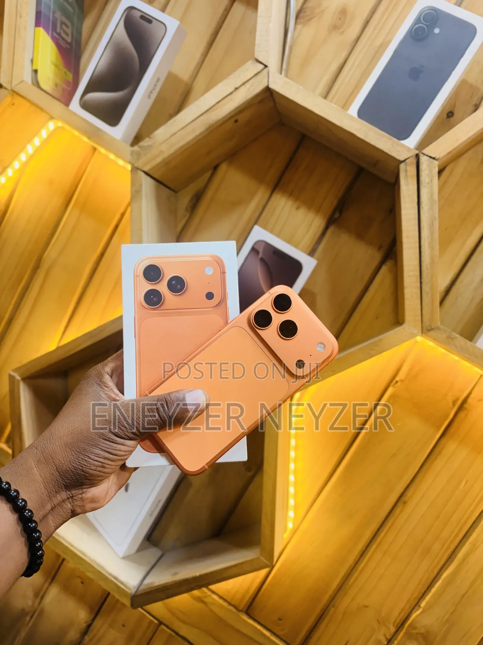 New Apple iPhone 17 Pro 256 GB Orange
