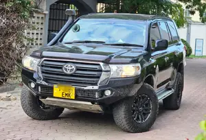 Toyota Land Cruiser 2015 Matt Black