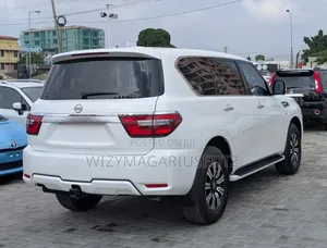 Nissan Patrol 2022 White