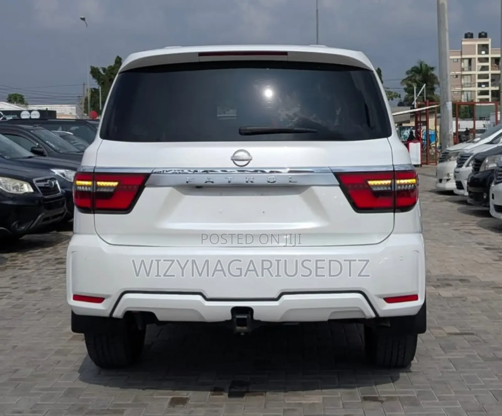 Nissan Patrol 2022 White