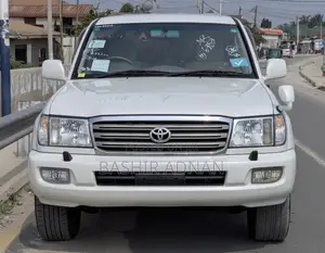 Toyota Land Cruiser 100 4.2 TD 2004 White
