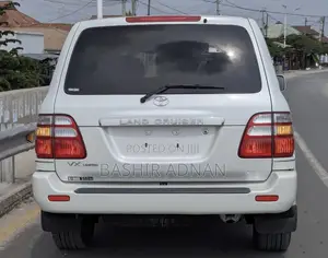 Toyota Land Cruiser 100 4.2 TD 2004 White