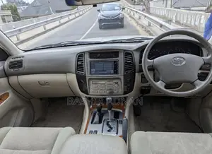 Toyota Land Cruiser 100 4.2 TD 2004 White