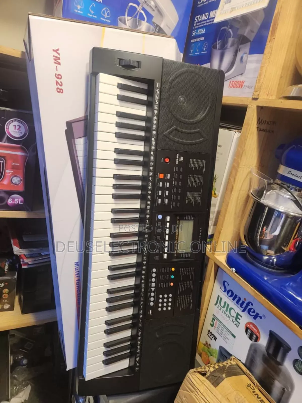 Electric Keyboard Yongmei 928