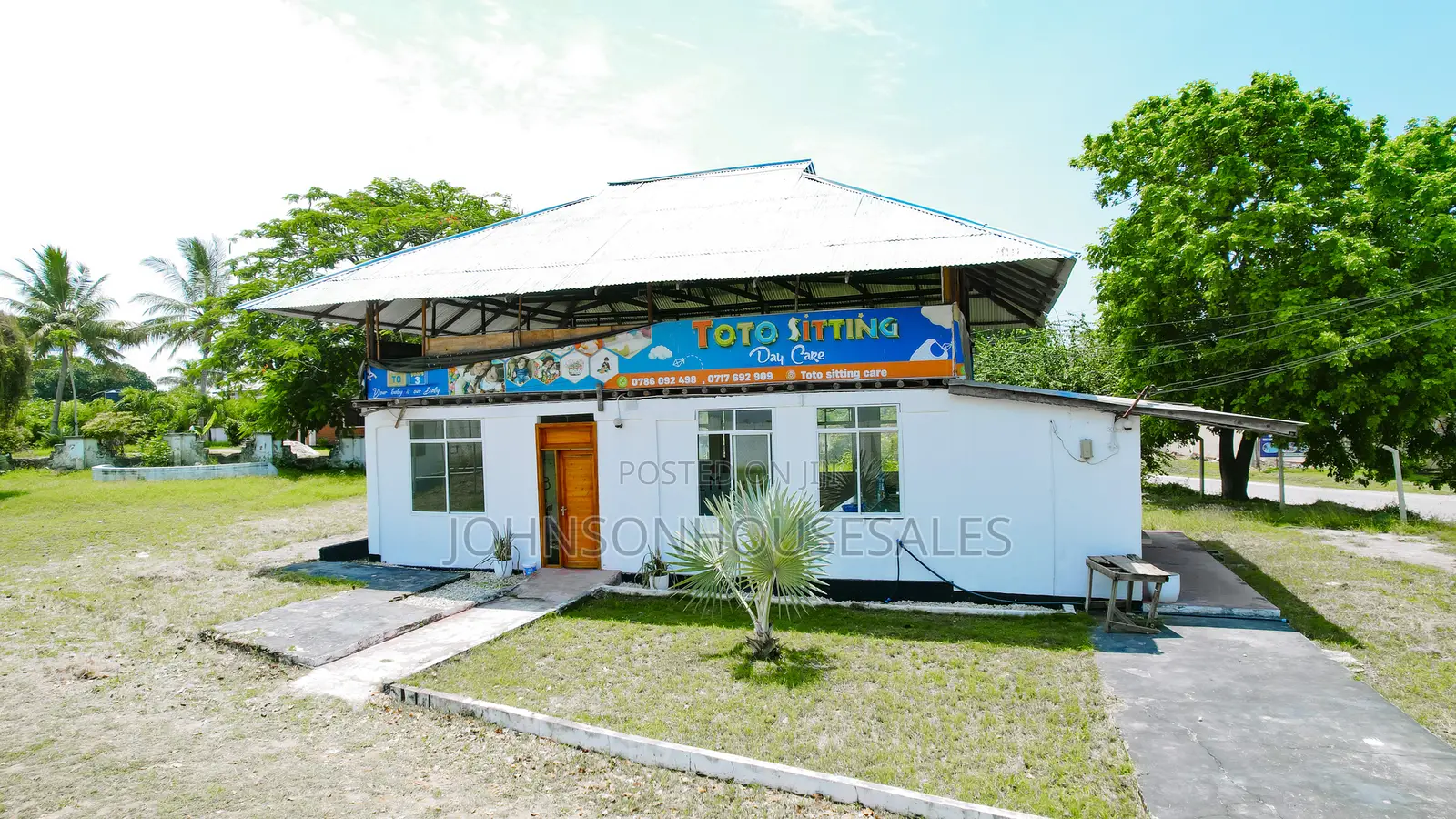 9bdrm House in Kigamboni Plots for sale