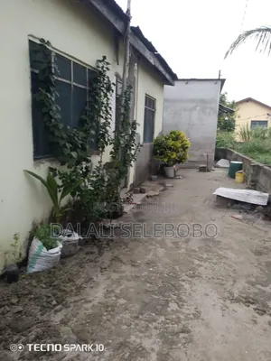 3bdrm Bungalow in Ukonga Bombambili for sale