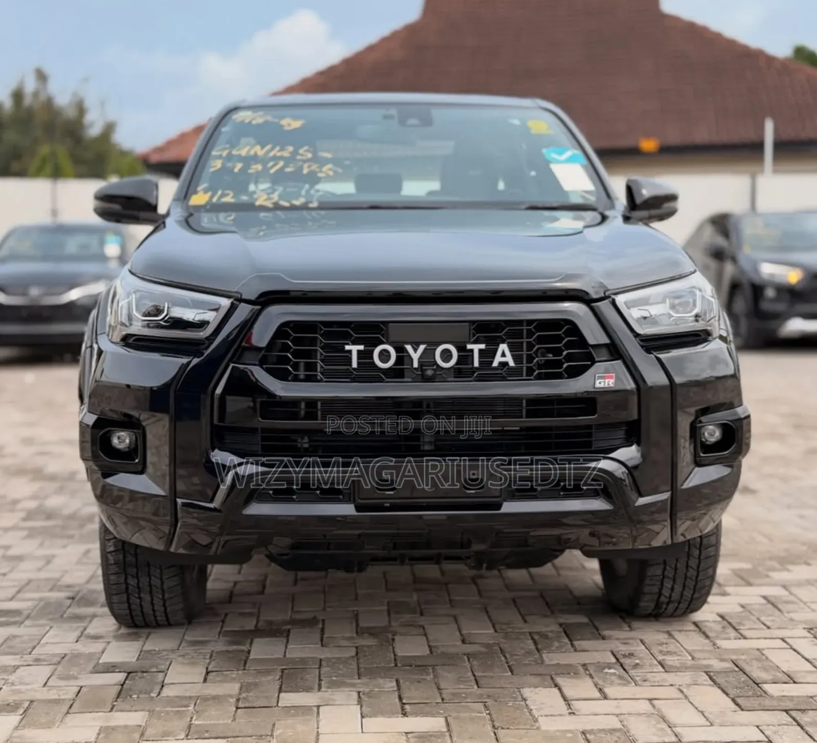 Toyota Hilux 2022 Matt Black