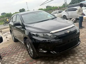 Toyota Harrier 2017 Black