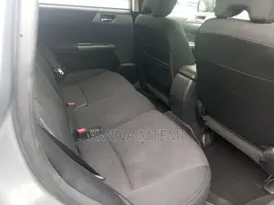 Subaru Forester 2.5X Automatic 2012 Silver