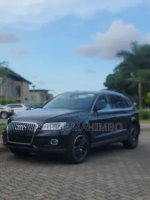 Audi Q5 2015 Black