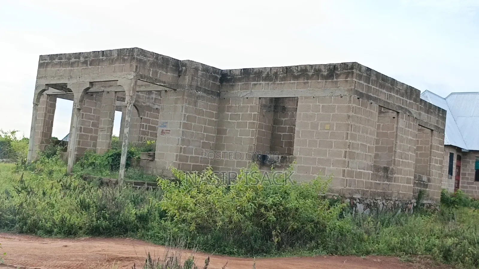 3bdrm House in Buswelu for sale