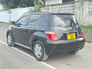 Toyota IST 2006 Black