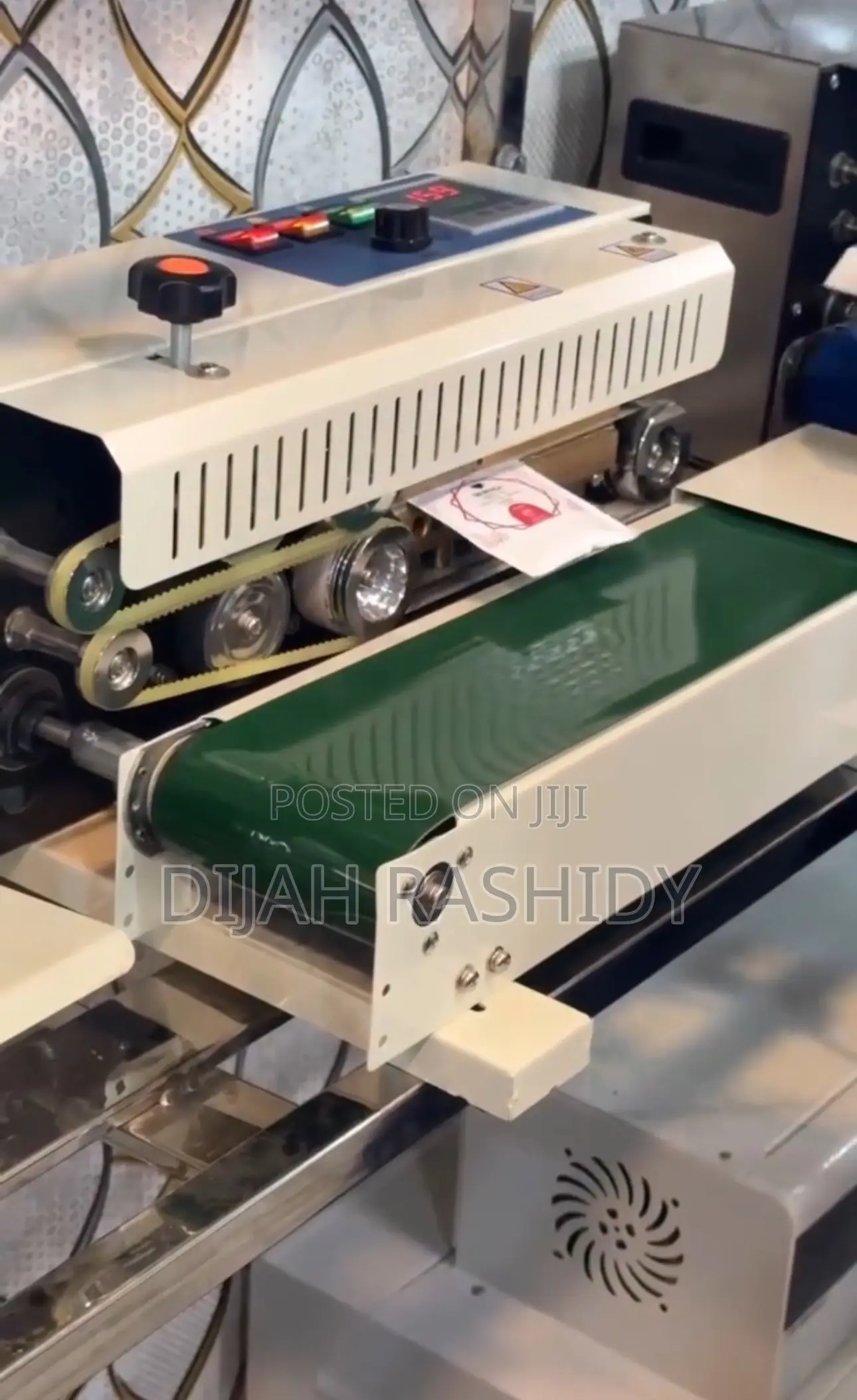 Automatic Sealing Machine