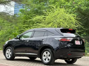 Toyota Harrier 2.0 2014 Black