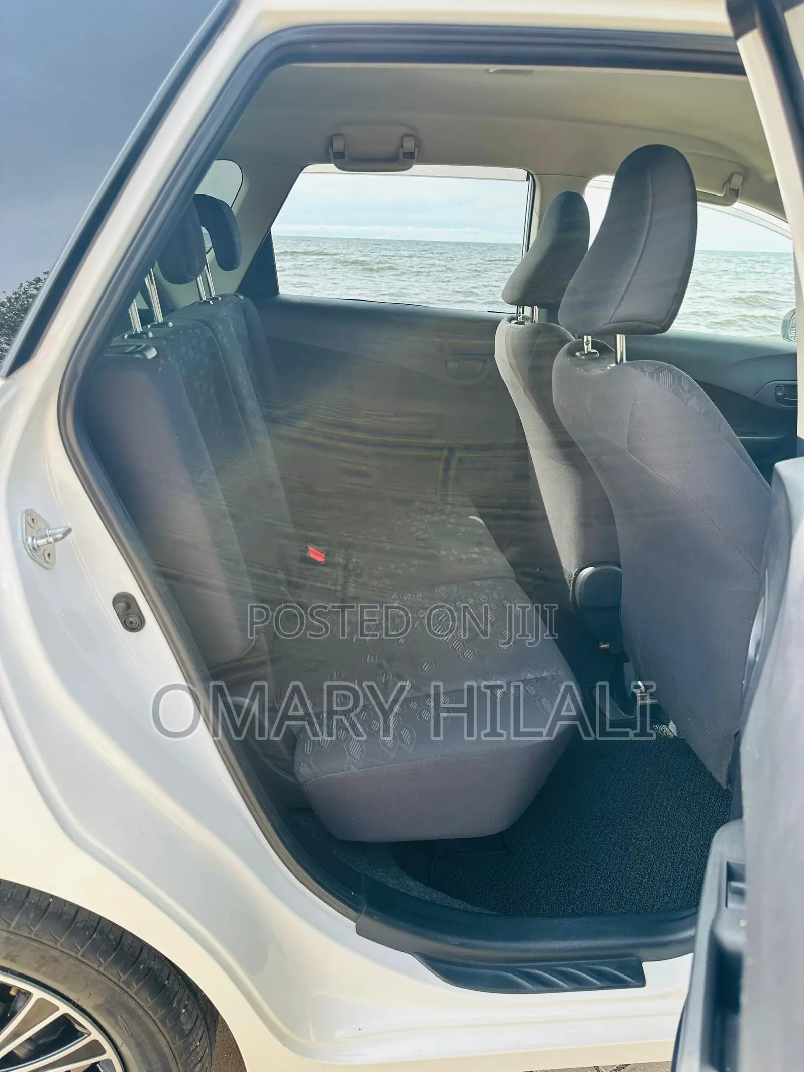 Toyota Ractis 2011 White