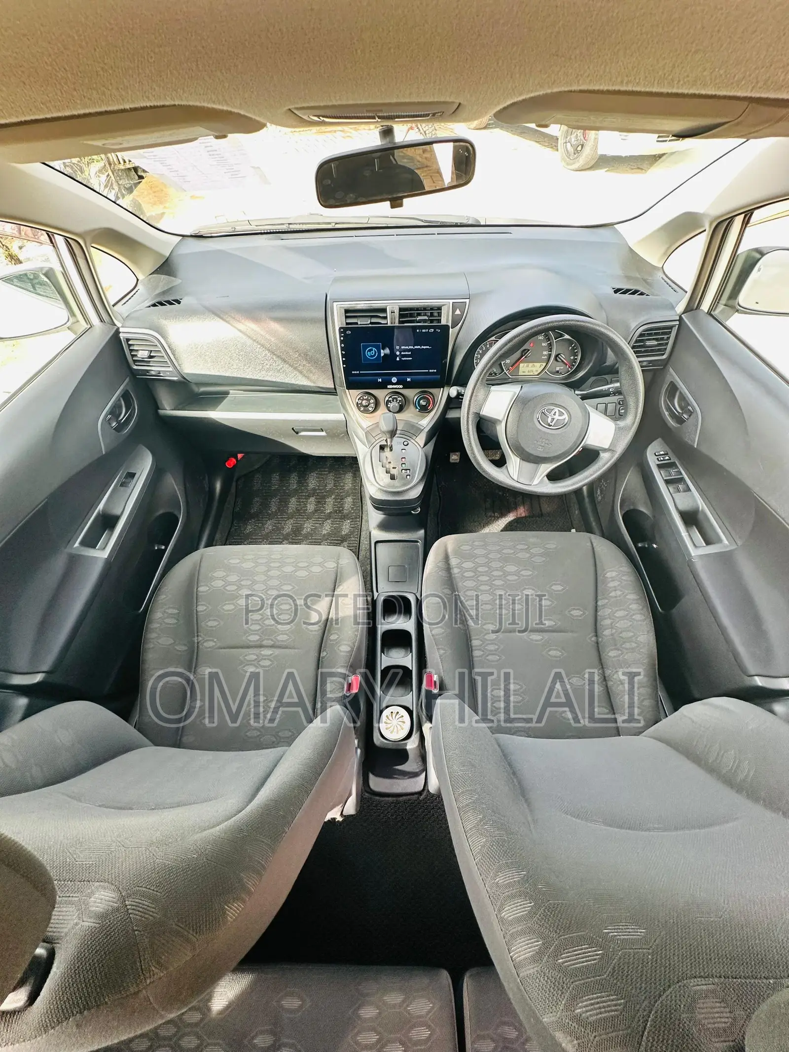 Toyota Ractis 2011 White