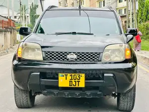 Nissan X-Trail 2.0 2004 Black